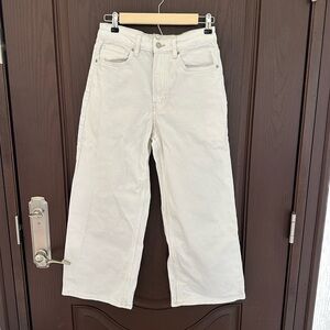 H&M White High Waist Wide Leg Cropped Jeans Size 6